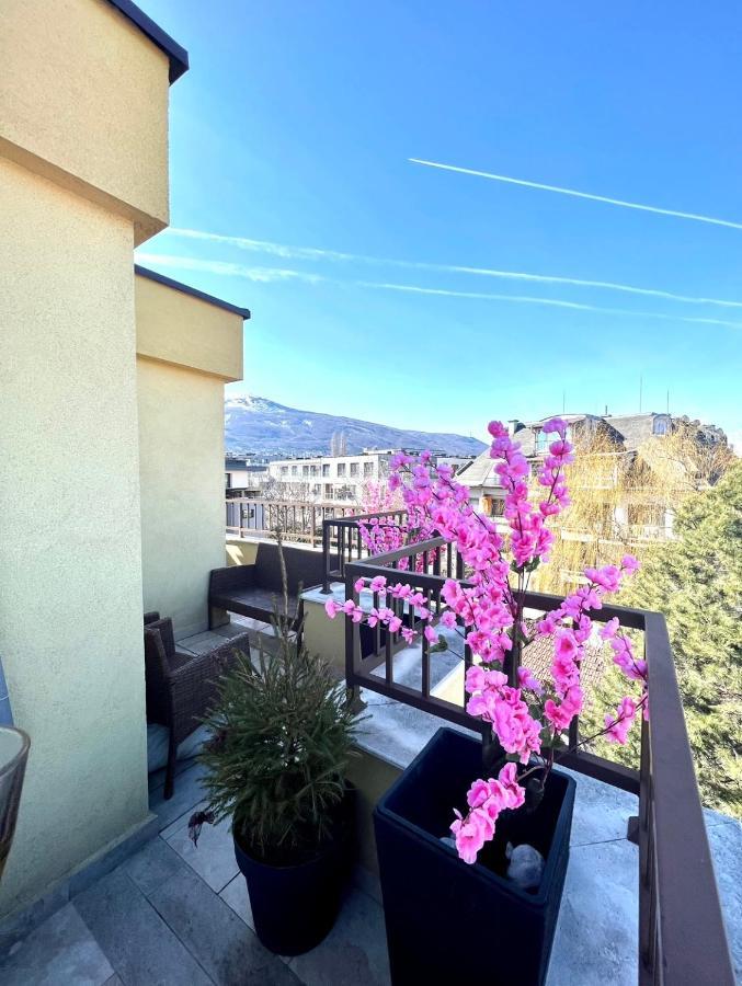 Apartemen Vitosha Terrace 1br With Parking Sofia