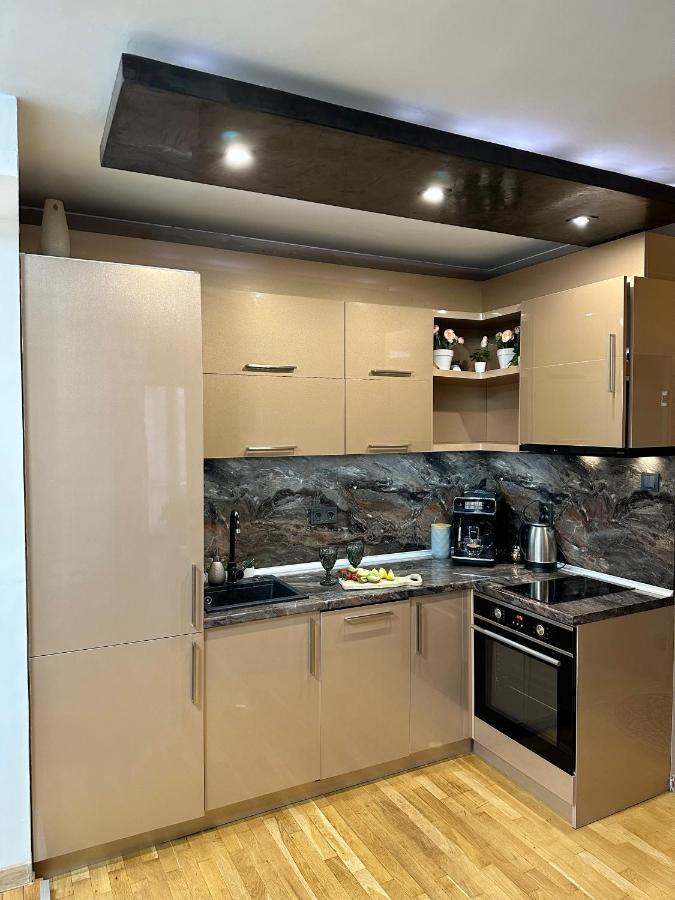 Apartemen Vitosha Terrace 1br With Parking *