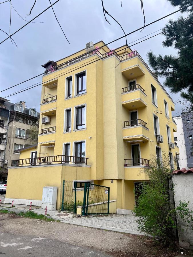 Apartemen Vitosha Terrace 1br With Parking *